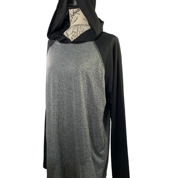 Zone Pro men’s XL hooded pullover shirt Black- Gray Long sleeve Polyester men XL - Picture 3 of 8